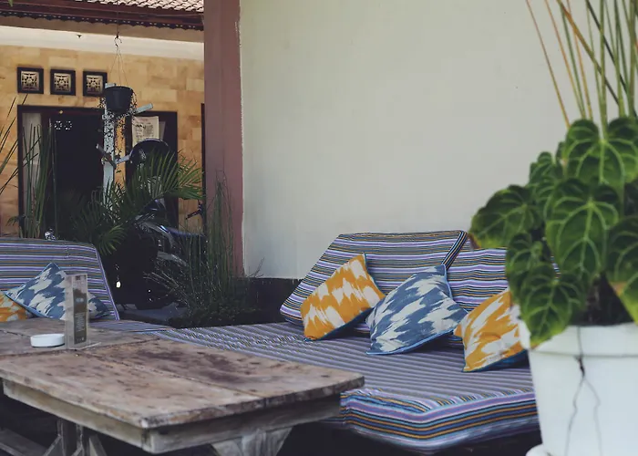 Surfers House كوتا