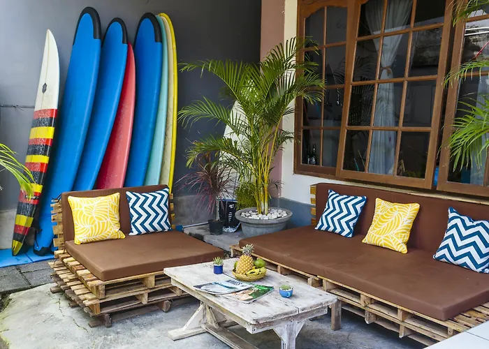 بيت ضيافة Surfers House كوتا