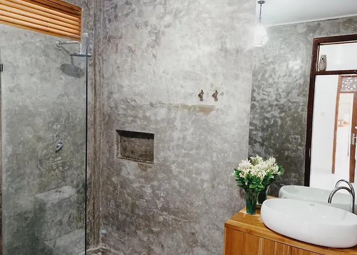 Surfers House بيت ضيافة