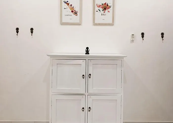 بيت ضيافة Surfers House